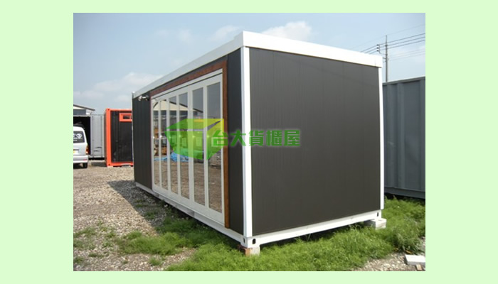 台中貨櫃屋設計改裝案例-個性商店小舖